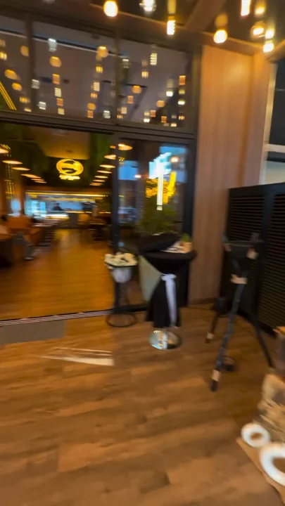 Aperçu vidéo ambiance DE KEYZER